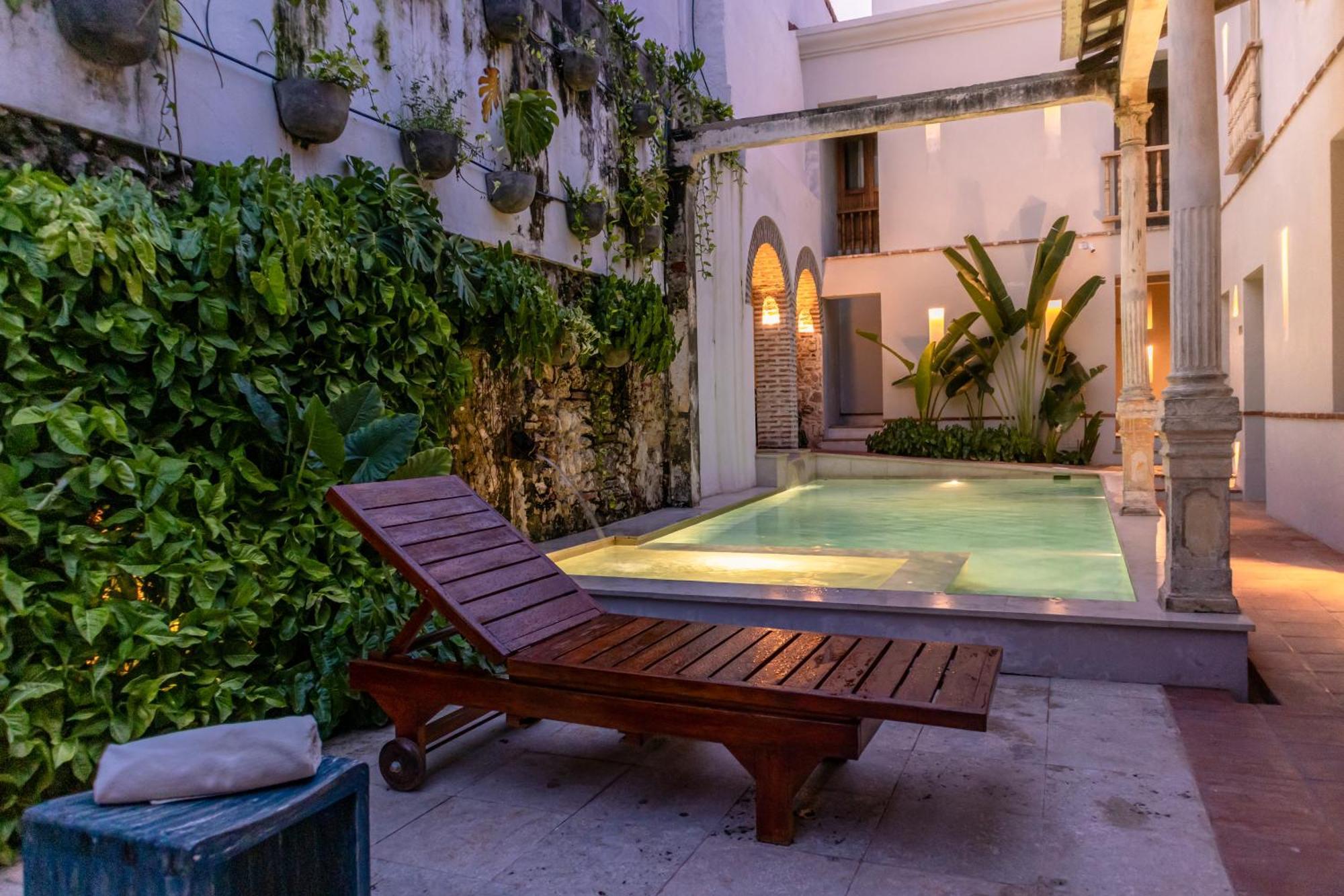 Hotel Bantu By Faranda Boutique, A Member Of Radisson Individuals Картахена Экстерьер фото